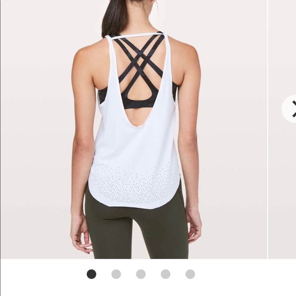 Lululemon set free run tank size 6